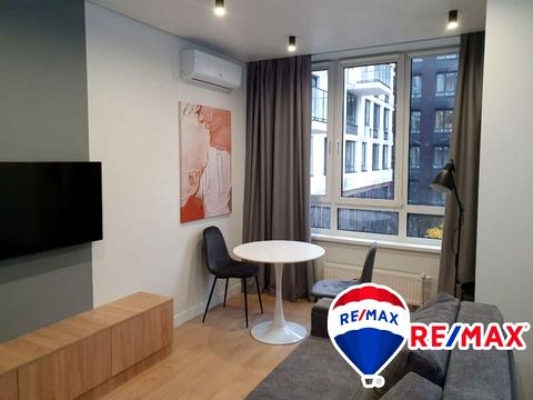 квартира по адресу Салютная ул., 2