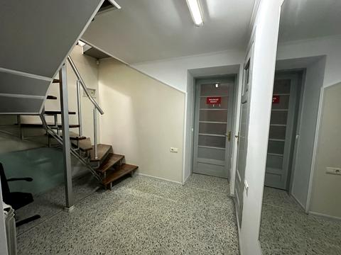 комерційна за адресою Олександра Богомольця вул., 10