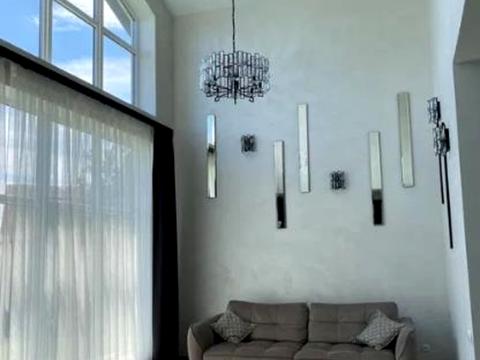 будинок за адресою центральна