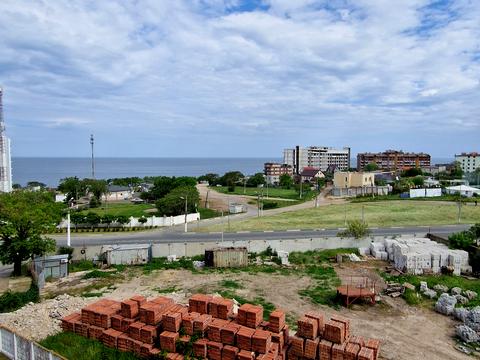 квартира за адресою Лазурна, 2
