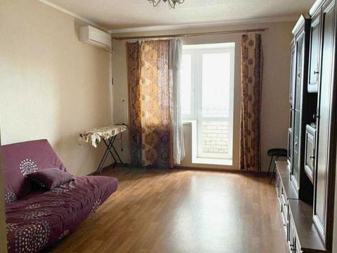 квартира за адресою Космічна вул., 3-А