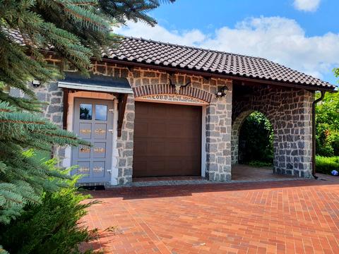 будинок за адресою вулиця Кошового