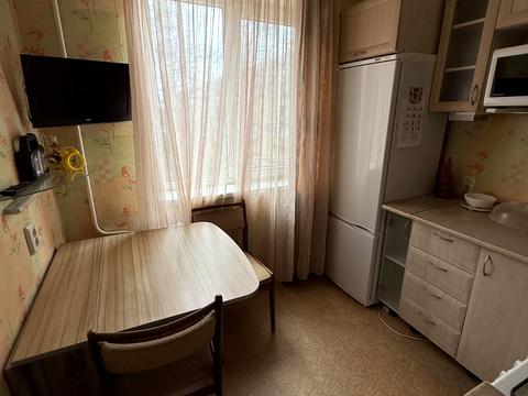 квартира за адресою Богдана Хмельницького просп. (Героїв Сталінграда), 12-В