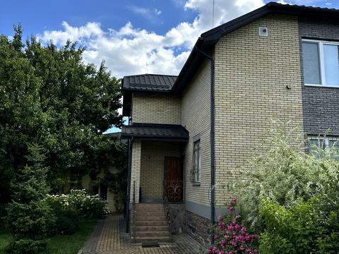 будинок за адресою Грушевського вул.