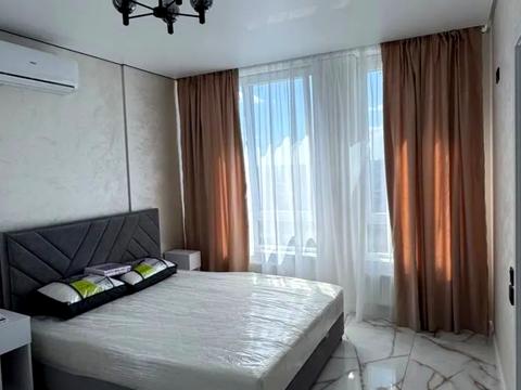 квартира за адресою Космічна вул., 5