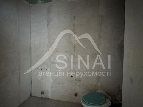 квартира за адресою В'ячеслава Чорновола вул., 6
