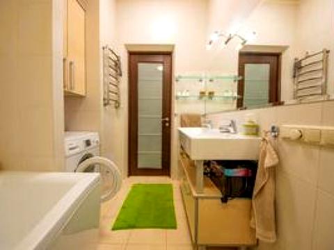 квартира за адресою Ромашкова вул., 10б