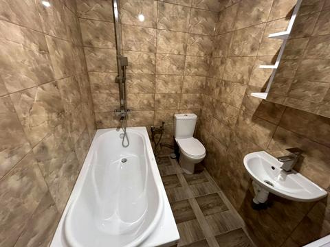 квартира за адресою Романа Левицького вул., 44
