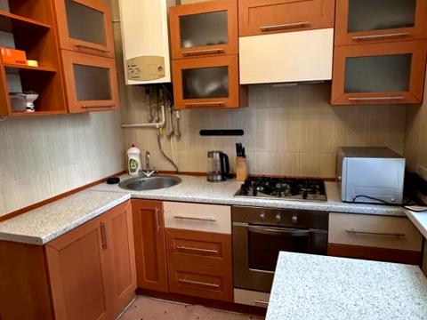 квартира за адресою Пастера вул., 18
