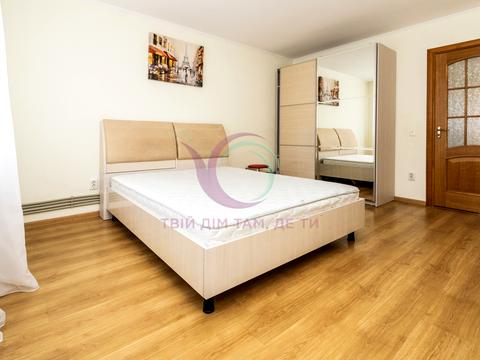 квартира за адресою Крайна вул., 1В