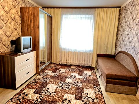 квартира за адресою Романа Шухевича вул. (Курчатова), 1-Д