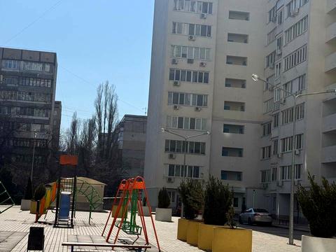 квартира за адресою Костанді вул., 203