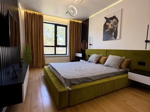 квартира за адресою Українська вул., 1б