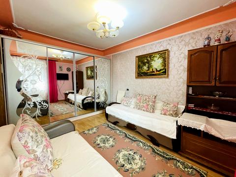 квартира за адресою Миколи Зерова вул., 11