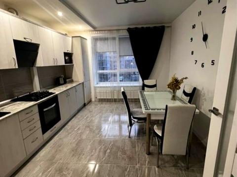 квартира за адресою Олександра Довженка вул., 37