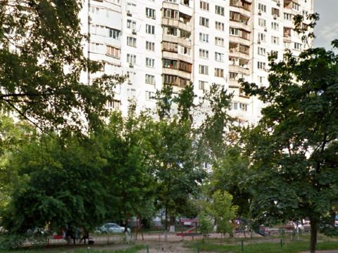квартира за адресою Мілютенка вул., 42