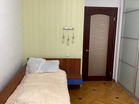 квартира за адресою Левка Лук'яненка вул. (Василя Жуковського), 21-А