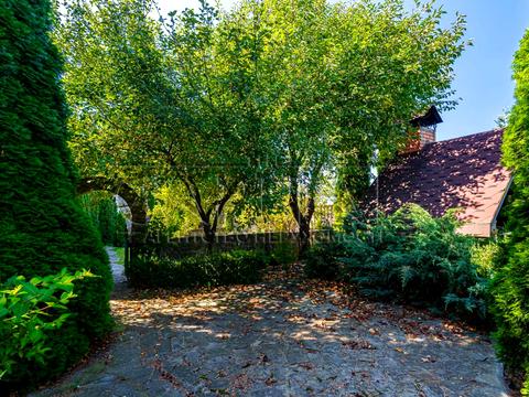 будинок за адресою Молодіжна