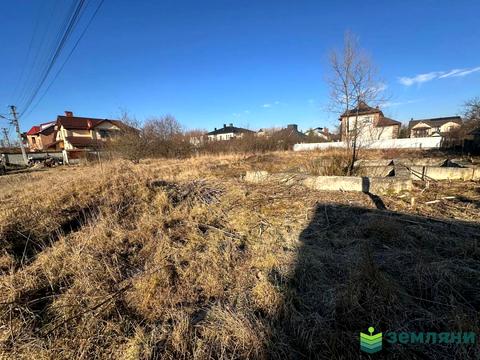 ділянка за адресою Вишнева вул.