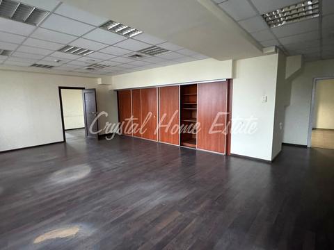 комерційна за адресою Лінійна вул., 17