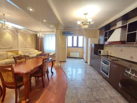 квартира за адресою Київ, Урлівська вул., 11