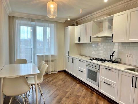 квартира за адресою ляхова, 10