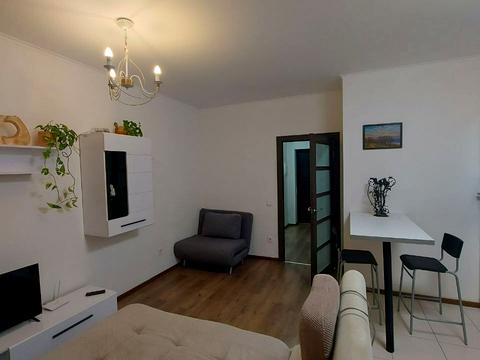 квартира за адресою Сім'ї Кульженків вул. (Петра Дегтяренка), 37