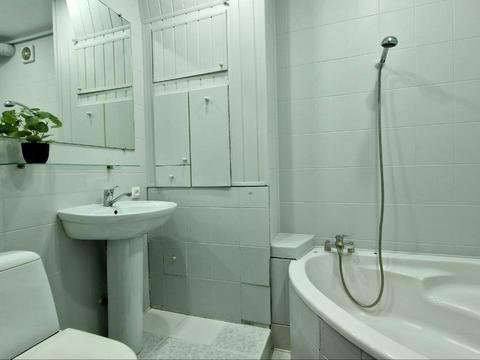 квартира за адресою Дмитра Яворницького просп. (Карла Маркса), 30