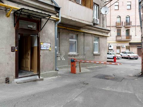 комерційна за адресою Київ, Олеся Гончара вул., 82
