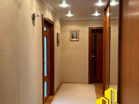квартира за адресою Наукова вул., 49а