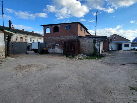 комерційна за адресою Шевченка вул., 37