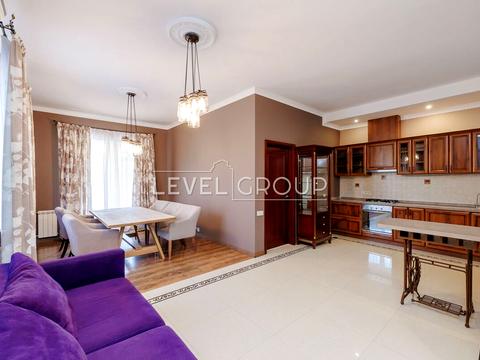 дом по адресу Шляхова