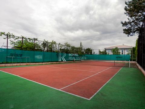 будинок за адресою Центральна
