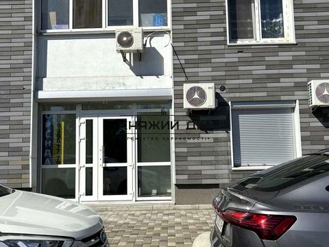коммерческая по адресу Ревуцкого ул., 54
