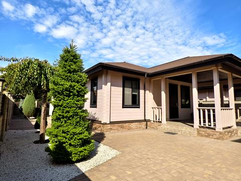 будинок за адресою Трояндовий пров.