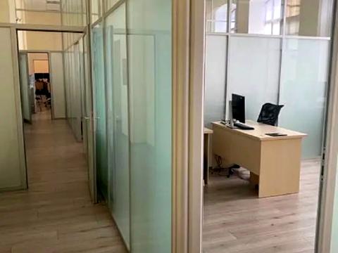 комерційна за адресою Бульварно-Кудрявська вул. (Воровського), 24