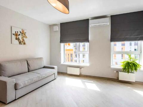 квартира за адресою Регенераторна вул., 4