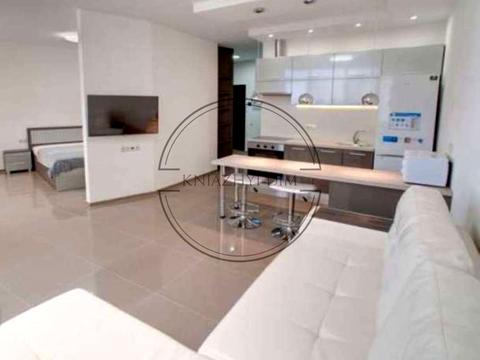 квартира по адресу Владимира Ивасюка просп. (Героїв Сталінграду), 2-Д