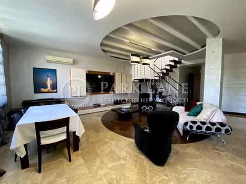 квартира по адресу Гоголевская ул., 4