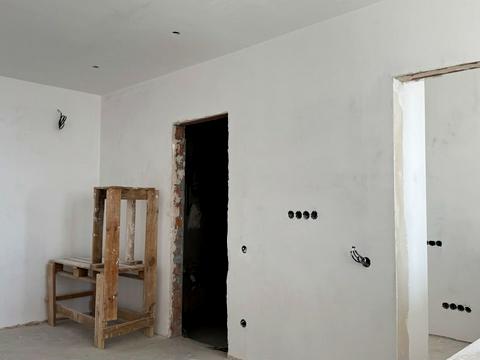 квартира за адресою Зарічна вул., 4