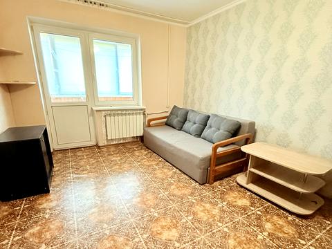 квартира за адресою Романа Шухевича просп. (Генерала Ватутіна), 14-А