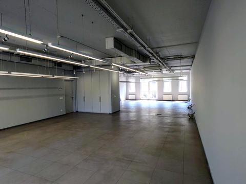 комерційна за адресою Спаська вул., 5