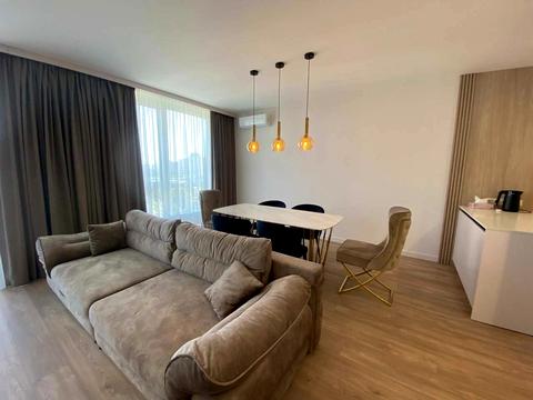 квартира за адресою Причальна вул., 14