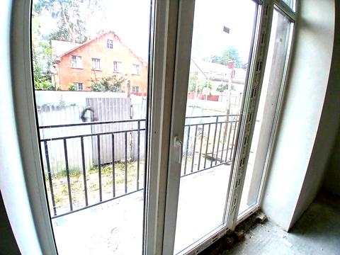 комерційна за адресою Соборна вул., 107 л