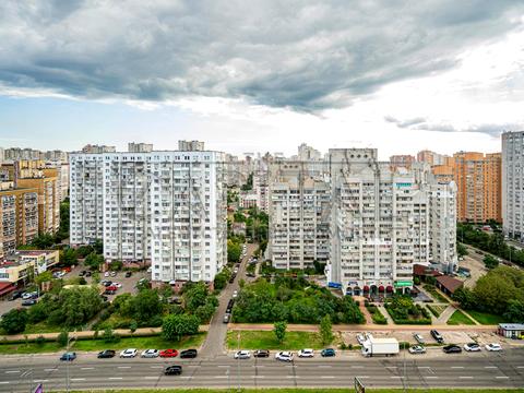 квартира за адресою Дніпровська набережна вул., 14-Б