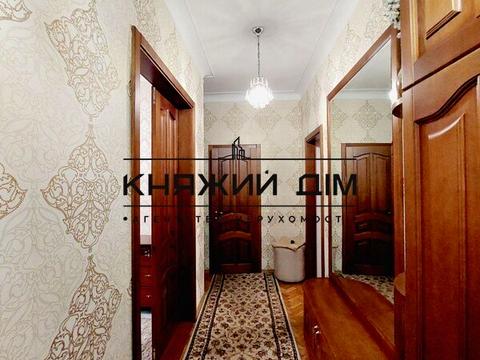 квартира по адресу Кловский спуск, 4