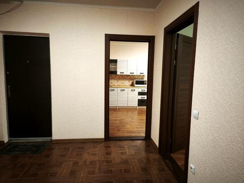 квартира за адресою Миколи Вінграновського вул., 2