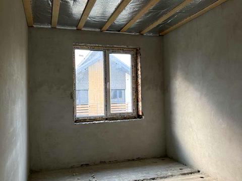 будинок за адресою с. Крихівці, Місячна вул., 3