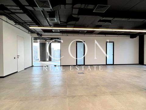 комерційна за адресою Красилівська вул., 9