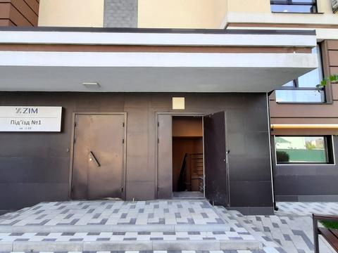 комерційна за адресою Журавлина, 2